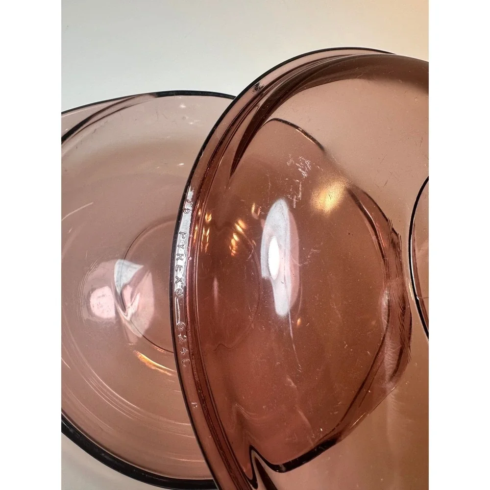 Vintage Pyrex Cranberry Glass 2 Quart Casserole Dish with Lid 209-2L Round 2L